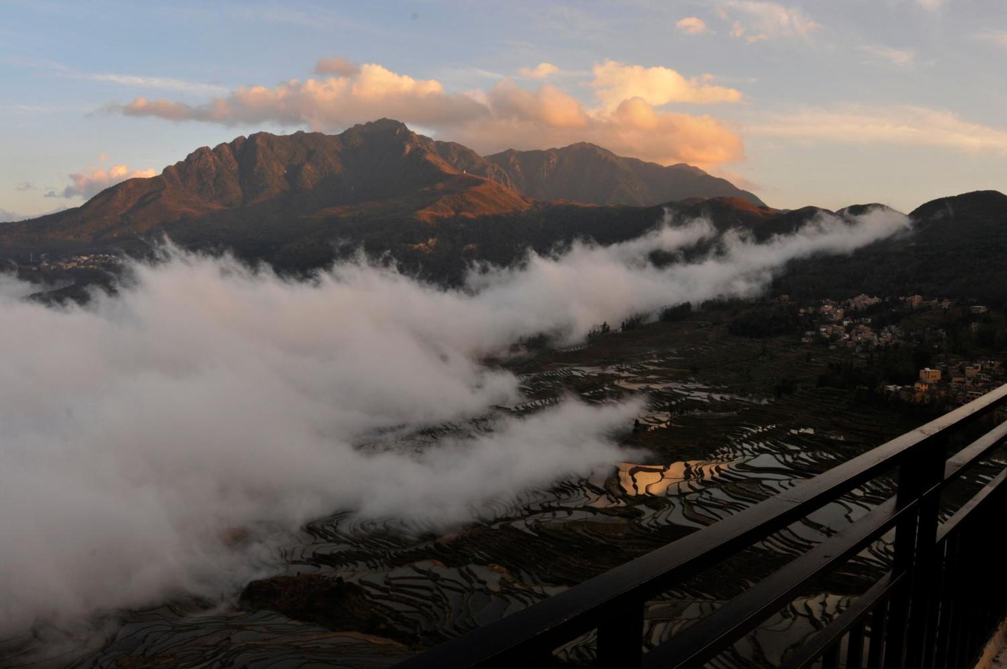 Hotel Beyond The Cloud Yuanyang  Zewnętrze zdjęcie
